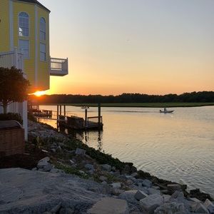 Meet your Posher, Skyler